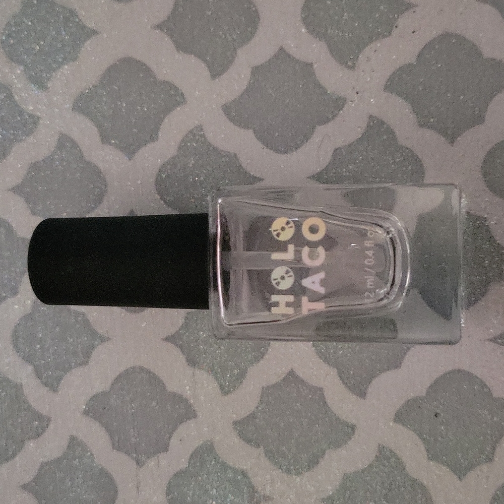No longer available FREE w/ purchase - Holo Taco Glossy Topper